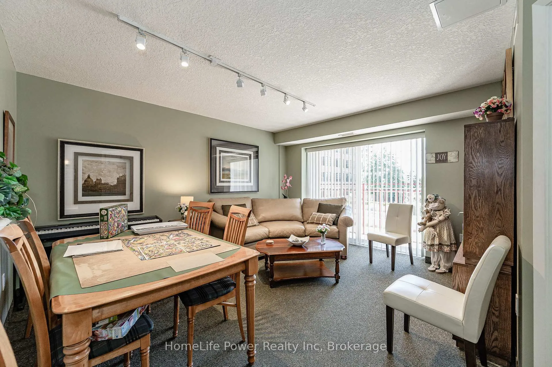 Photo 32 of Unit 211, 20 St George Street, Kitchener, City Commercial Core — HOMEH