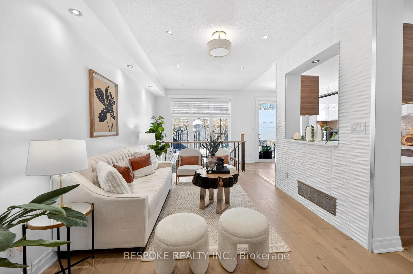 Photo 5 of 80 Silverwood Circle, Ajax, Central East — HOMEH