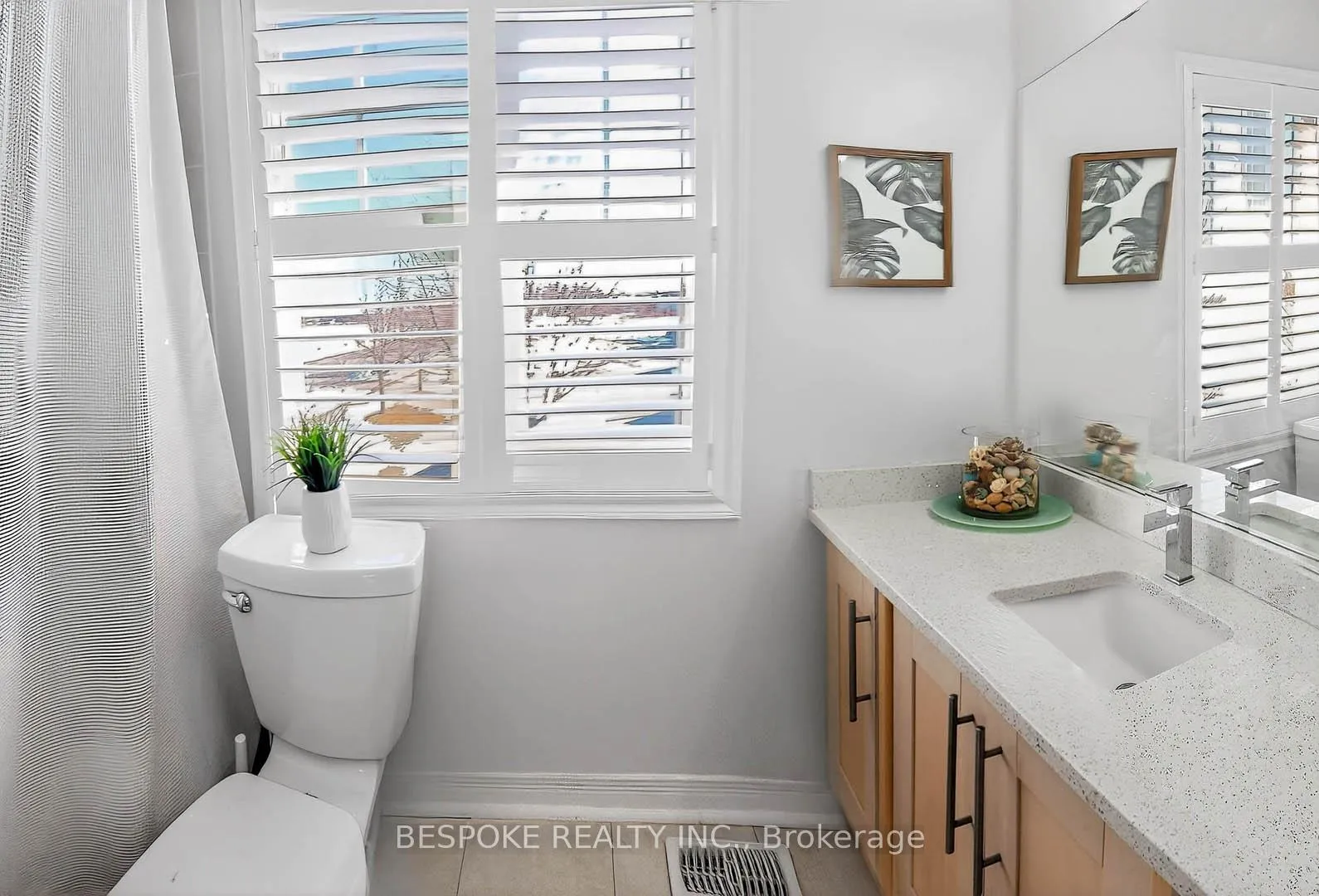 Photo 29 of 80 Silverwood Circle, Ajax, Central East — HOMEH