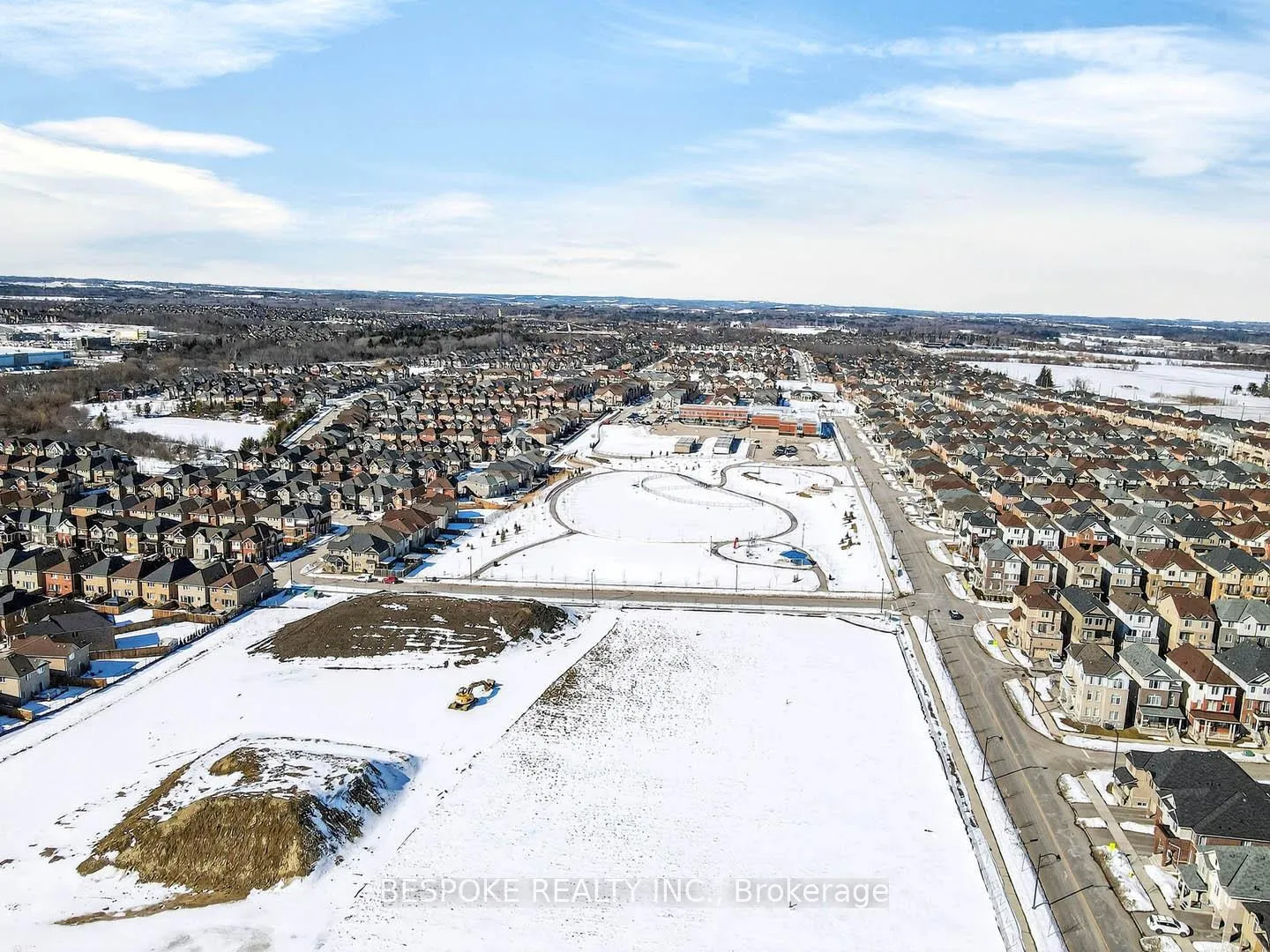 Photo 47 of 80 Silverwood Circle, Ajax, Central East — HOMEH