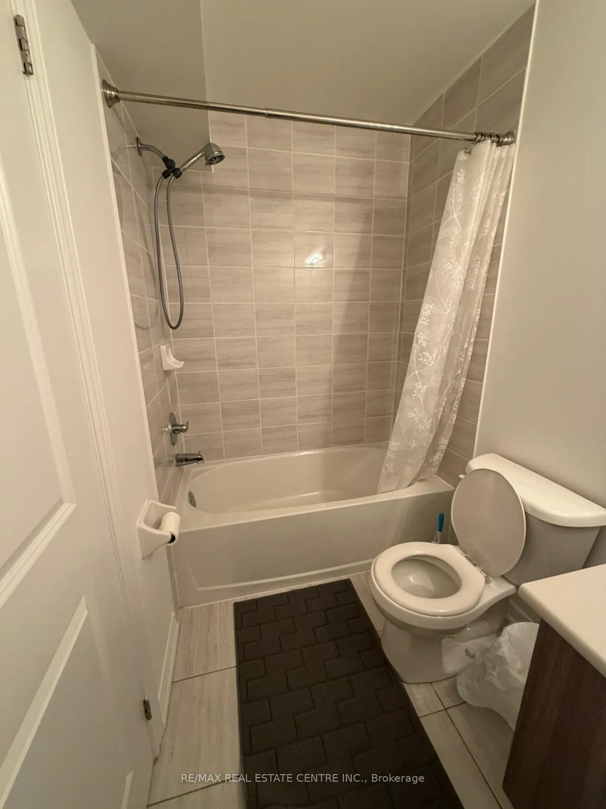 Photo 22 of 2598 William Jackson Drive, Pickering, Duffin Heights — HOMEH