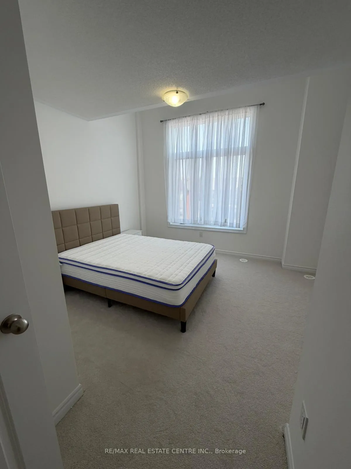 Photo 23 of 2598 William Jackson Drive, Pickering, Duffin Heights — HOMEH