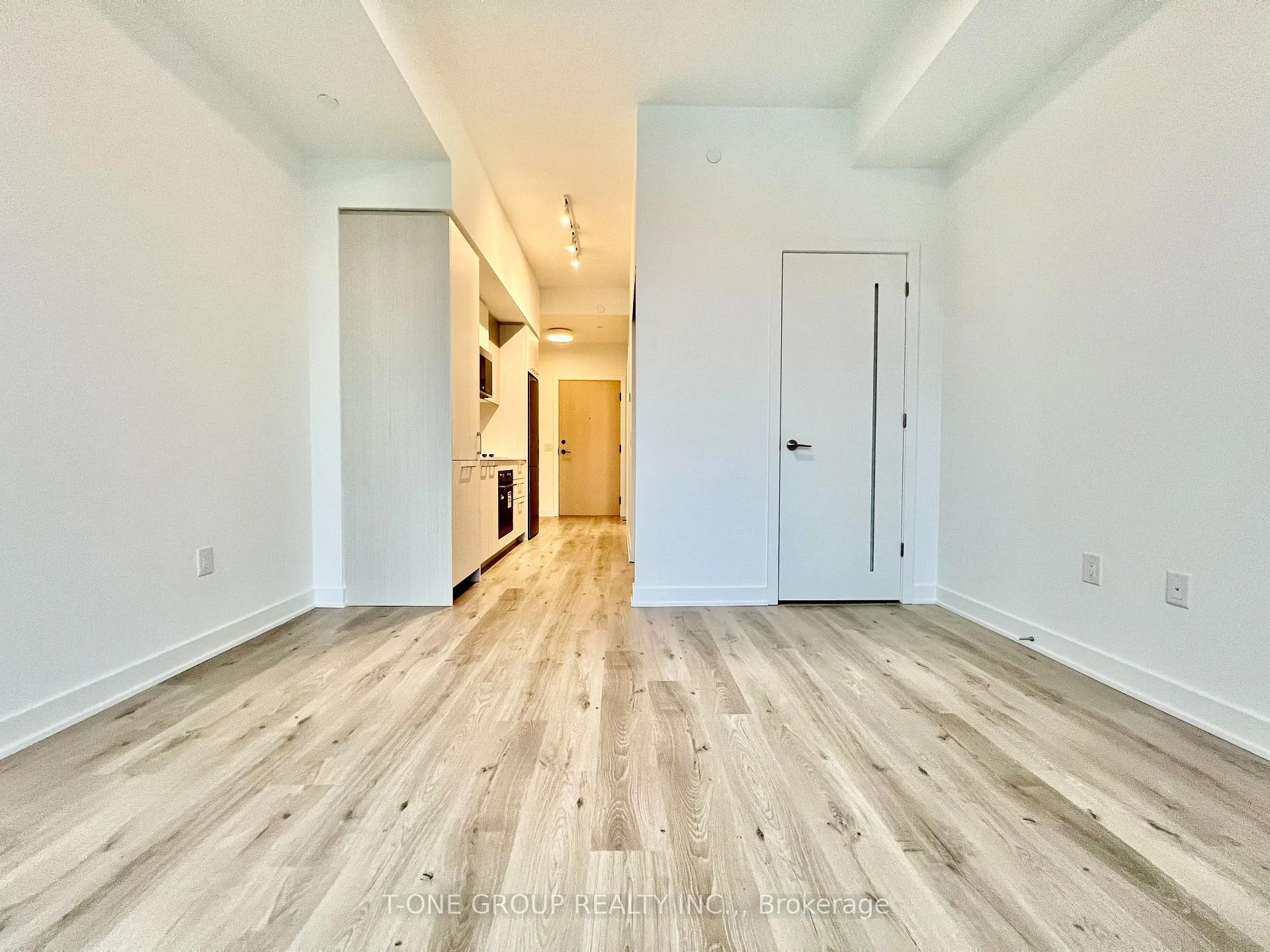 Front of Unit 345, 30 Dreamers Way