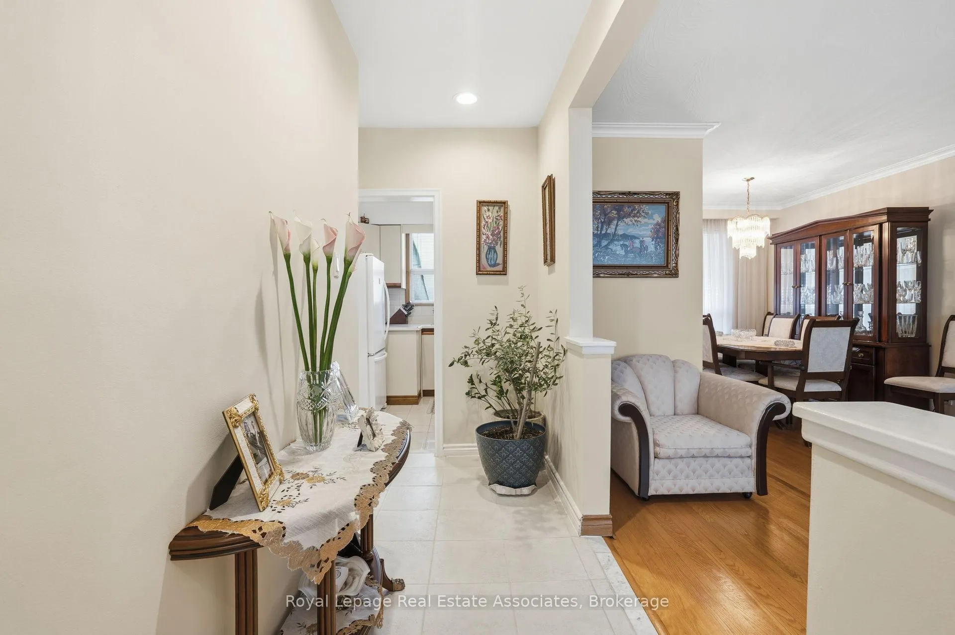 Photo 5 of 2874 Weston Road S, North York, Humberlea-Pelmo Park — HOMEH