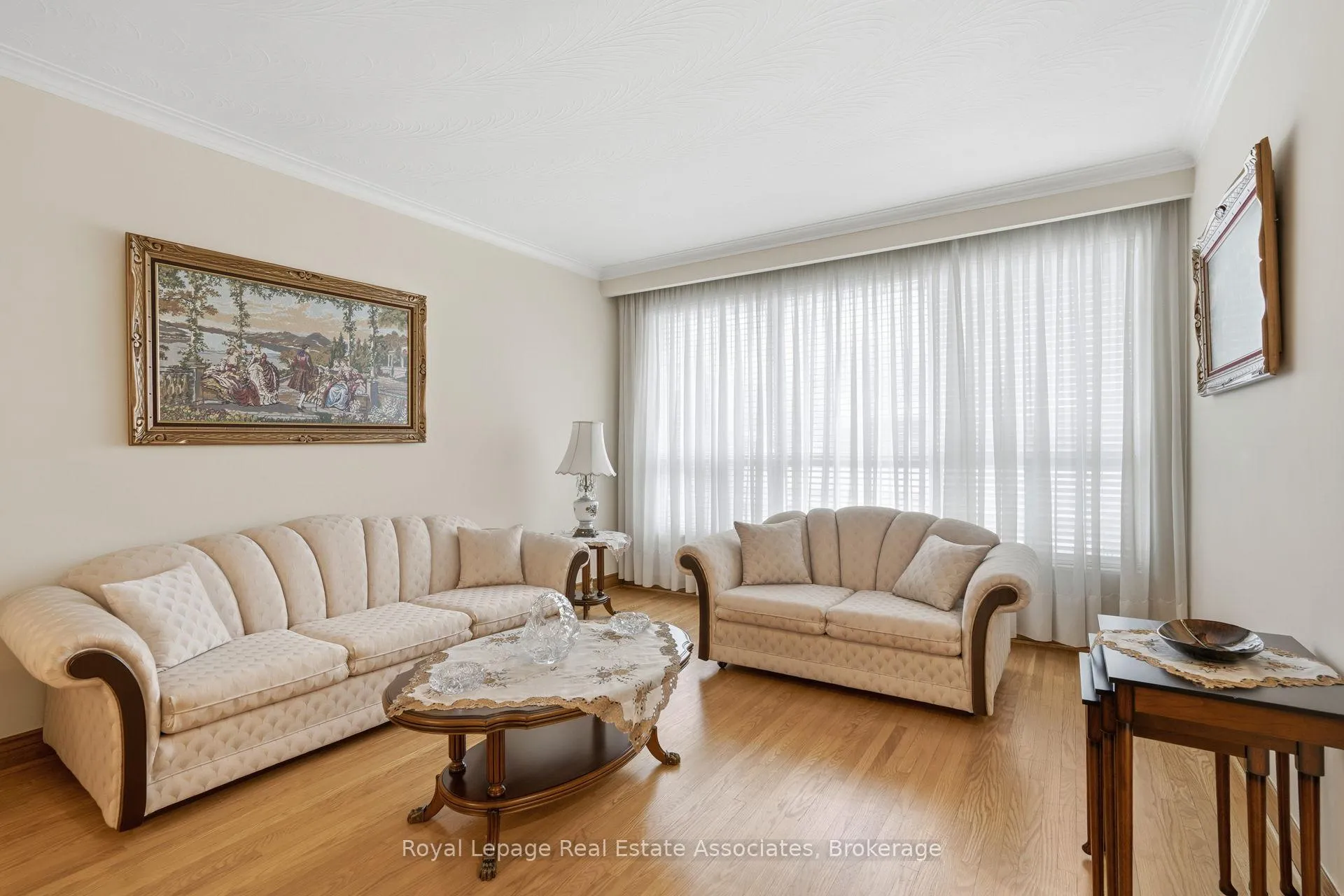 Photo 7 of 2874 Weston Road S, North York, Humberlea-Pelmo Park — HOMEH