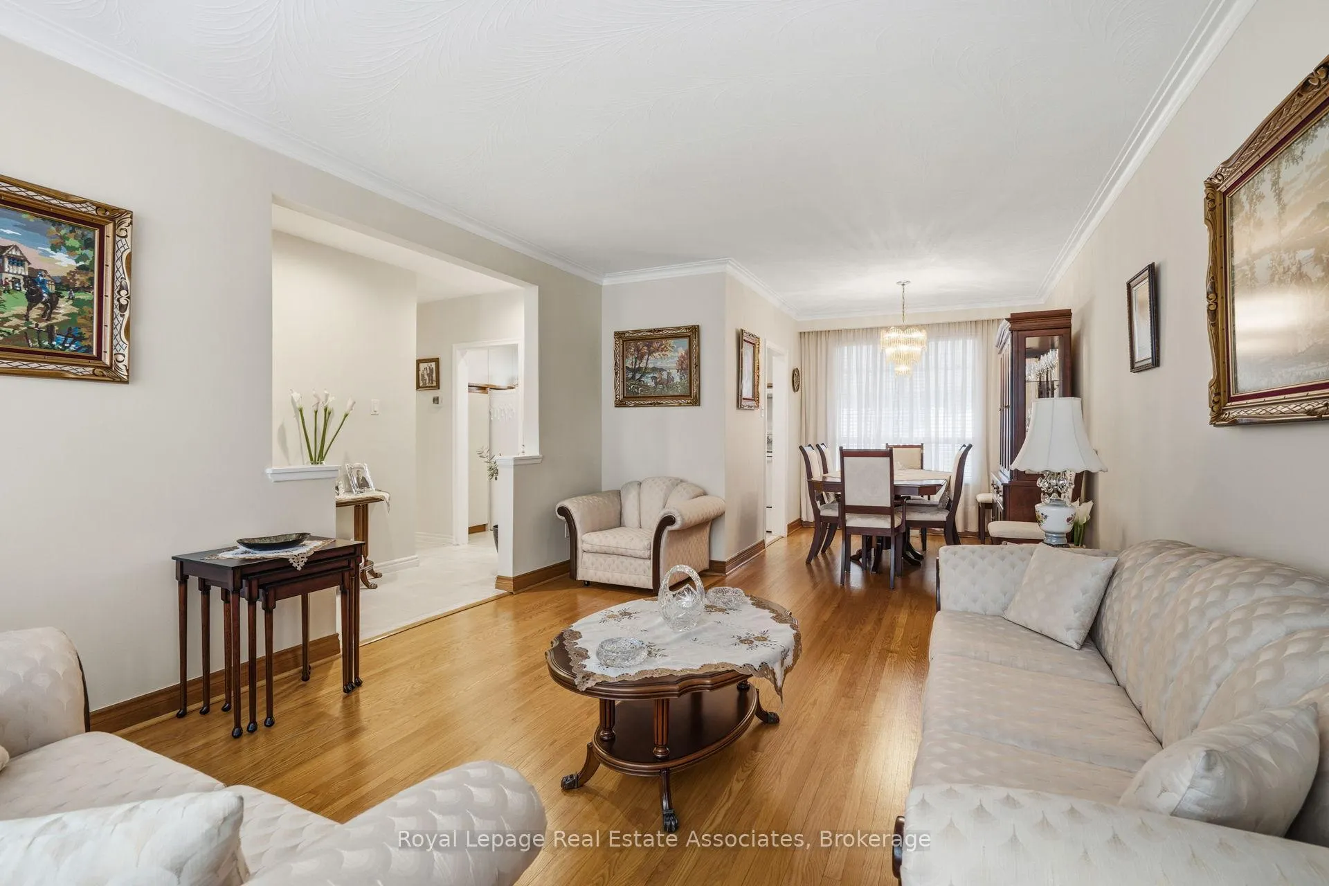 Photo 9 of 2874 Weston Road S, North York, Humberlea-Pelmo Park — HOMEH