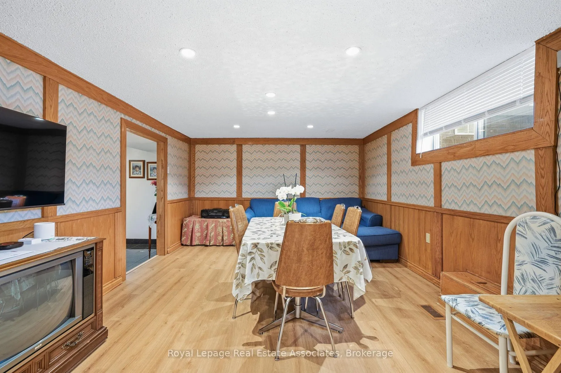Photo 19 of 2874 Weston Road S, North York, Humberlea-Pelmo Park — HOMEH