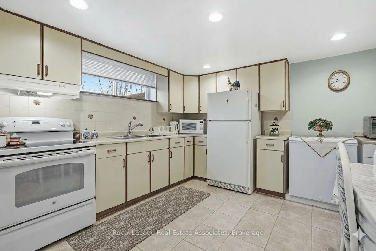 Photo 20 of 2874 Weston Road S, North York, Humberlea-Pelmo Park — HOMEH