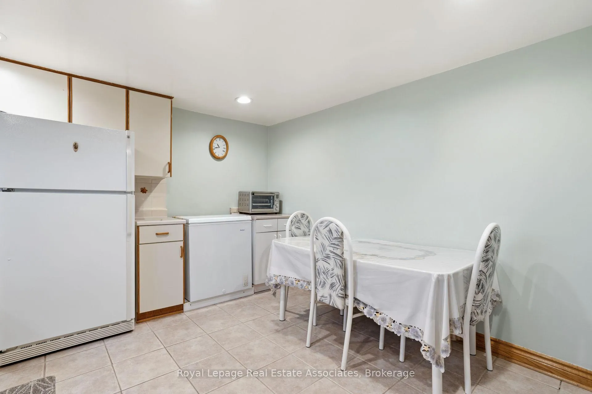 Photo 23 of 2874 Weston Road S, North York, Humberlea-Pelmo Park — HOMEH