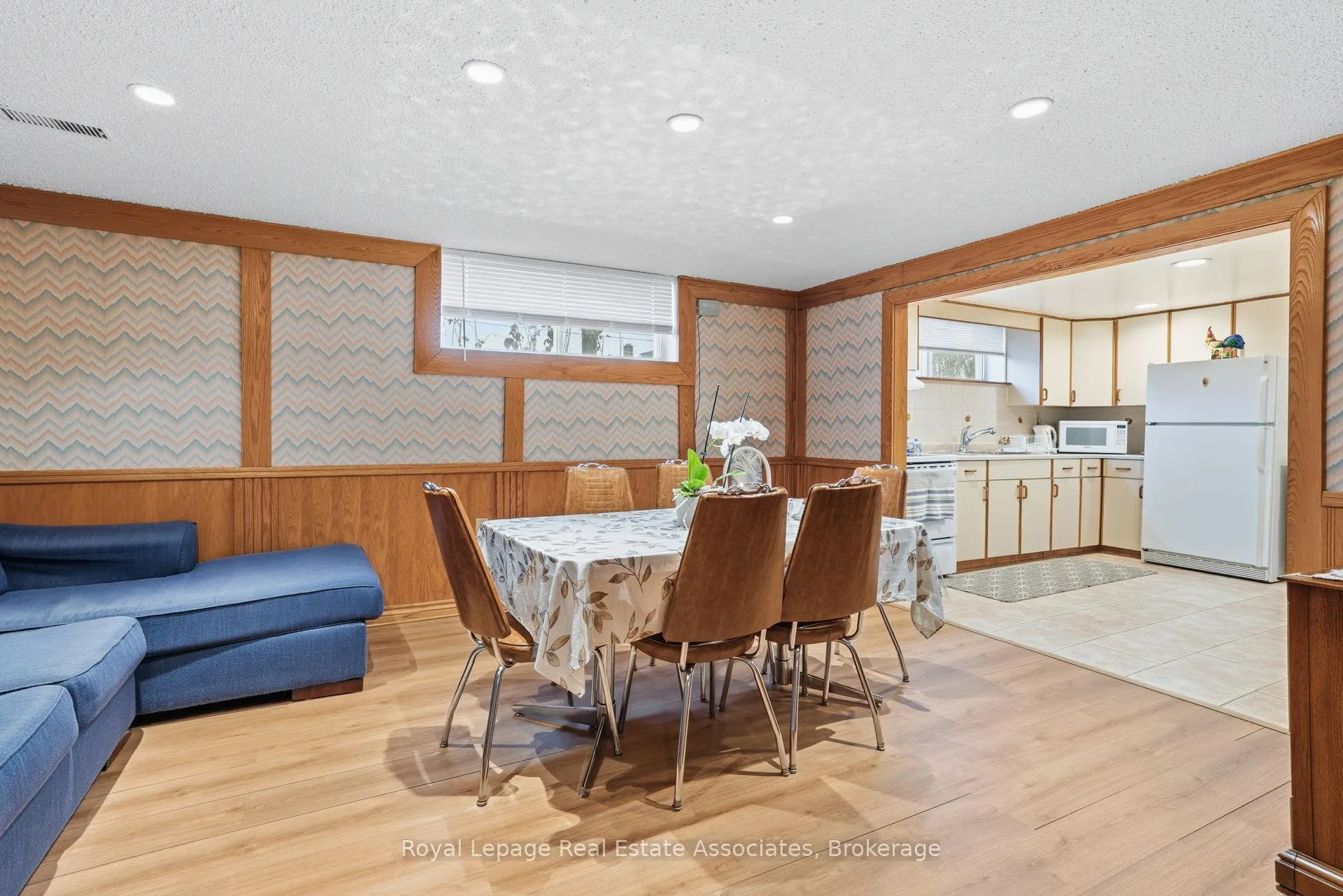 Photo 24 of 2874 Weston Road S, North York, Humberlea-Pelmo Park — HOMEH