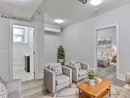 Photo 2 of 915 St Clair Avenue W, Toronto, Wychwood — HOMEH