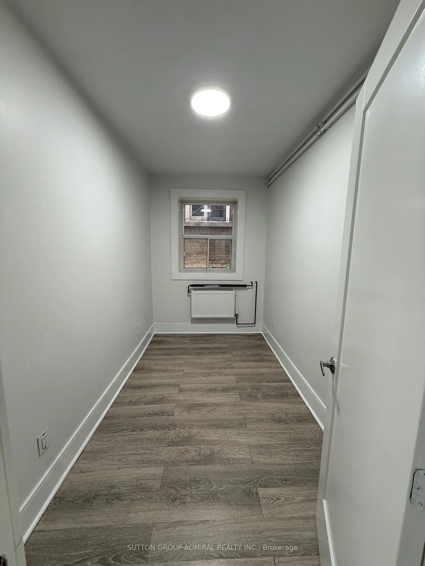Photo 10 of 915 St Clair Avenue W, Toronto, Wychwood — HOMEH