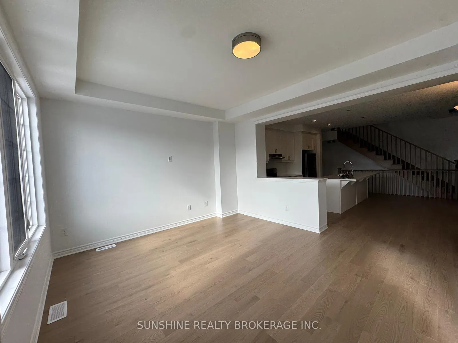 Photo 9 of 104 Azure Drive, Markham, Rural Markham — HOMEH