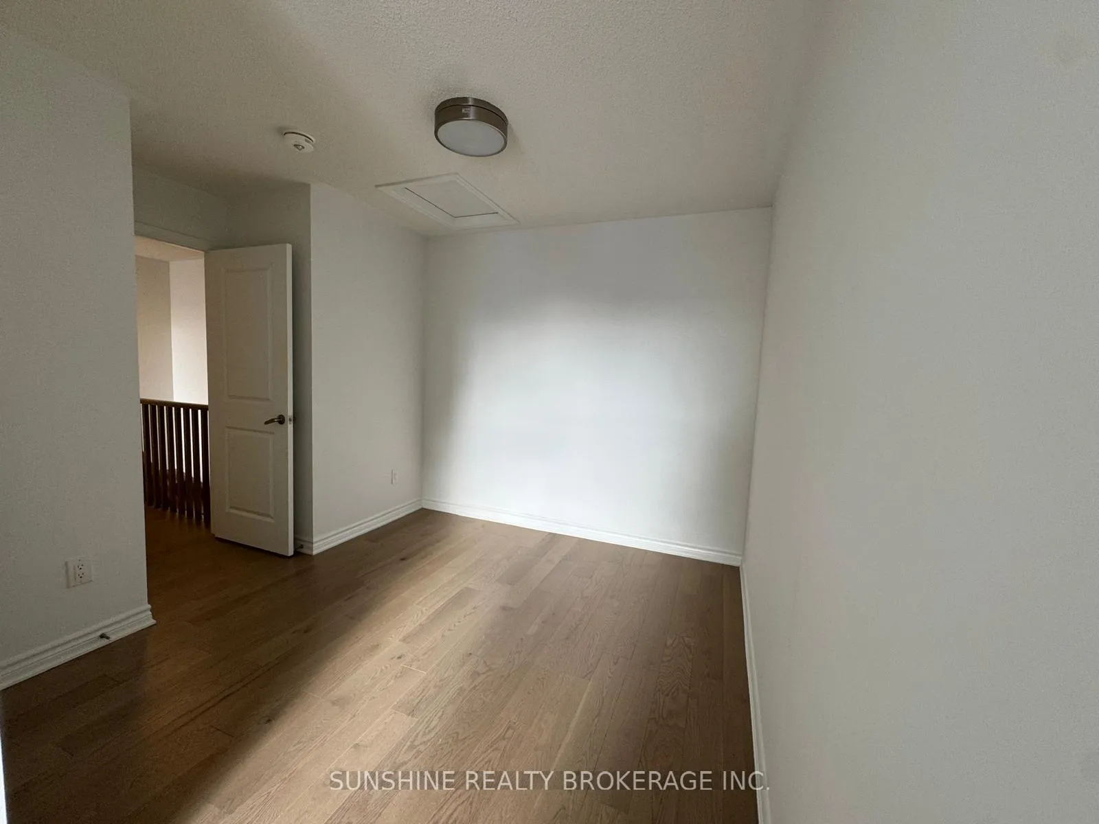 Photo 16 of 104 Azure Drive, Markham, Rural Markham — HOMEH