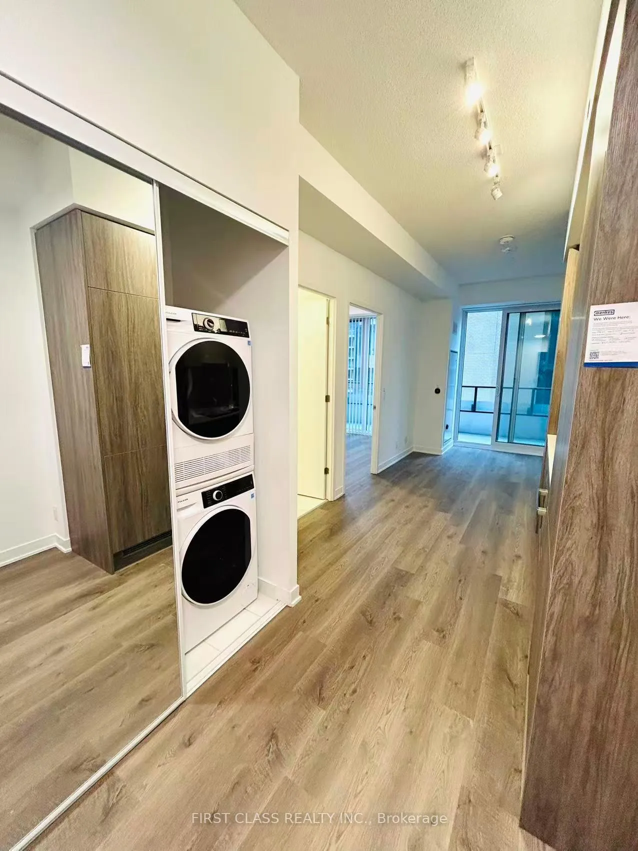 Photo 6 of Unit 1112, 180 Front Street E, Toronto, Moss Park — HOMEH