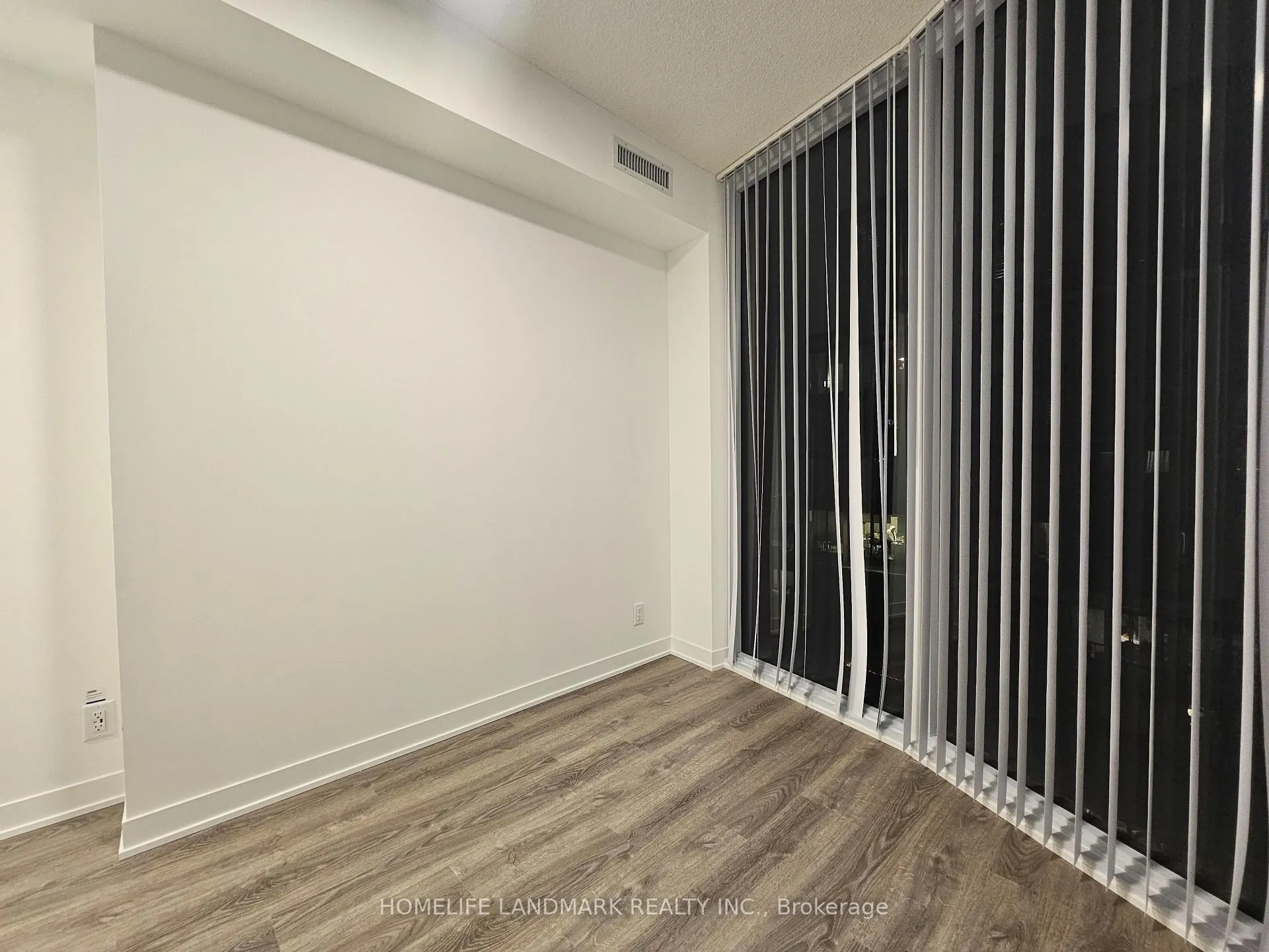 Photo 8 of Unit 2912, 180 Front Street E, Toronto, Moss Park — HOMEH