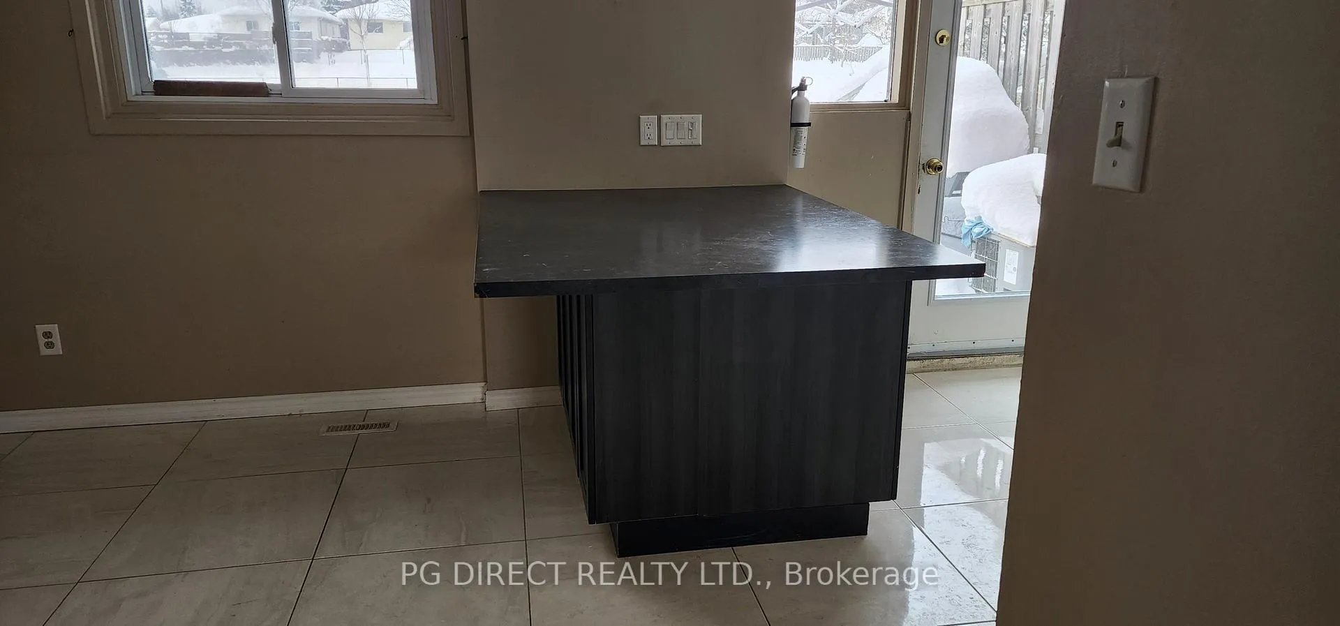 Photo 6 of Unit L10, 63 Ferris Lane, Barrie, Cundles East — HOMEH