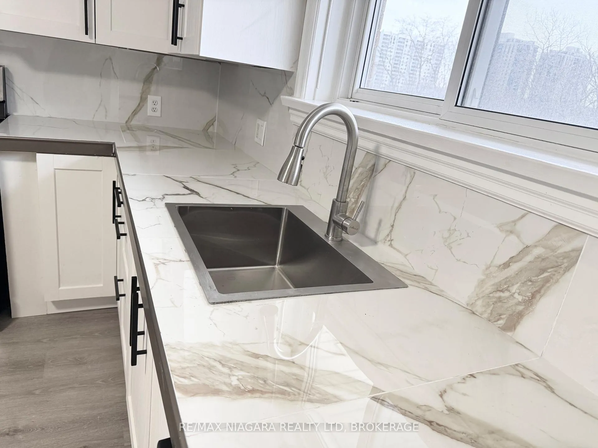 Photo 9 of Unit 1, 9 Riverview Boulevard, St. Catharines, Glendale/Glenridge — HOMEH