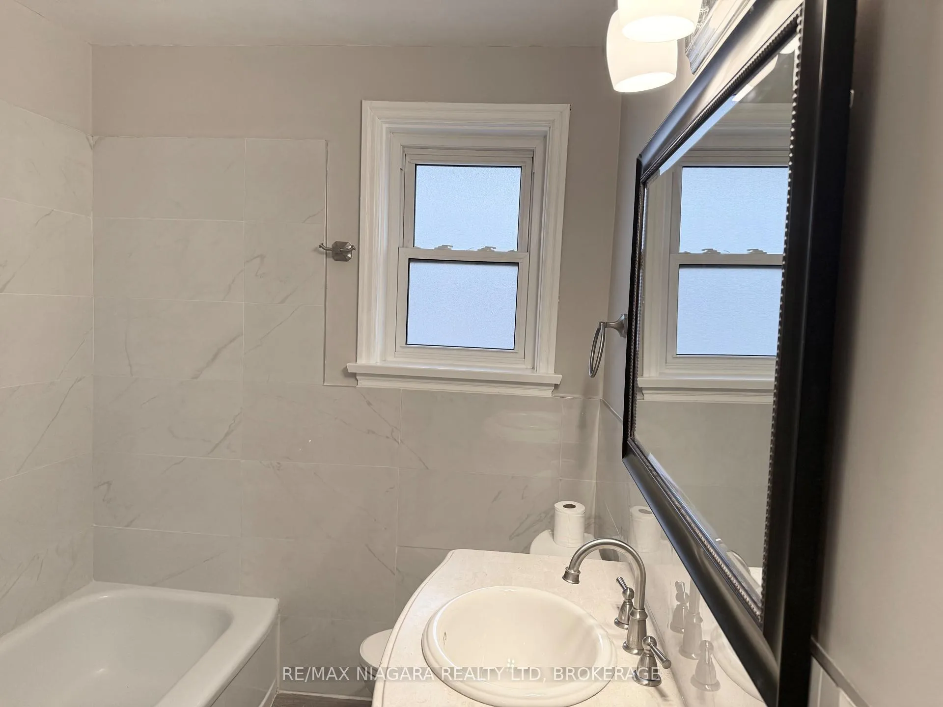 Photo 18 of Unit 1, 9 Riverview Boulevard, St. Catharines, Glendale/Glenridge — HOMEH
