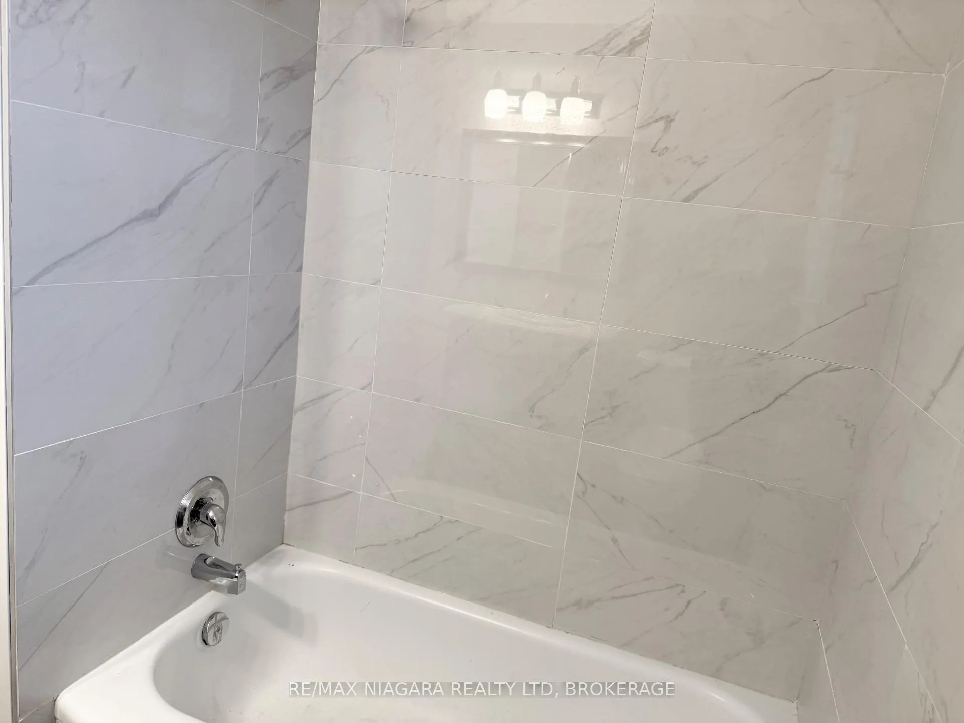 Photo 22 of Unit 1, 9 Riverview Boulevard, St. Catharines, Glendale/Glenridge — HOMEH