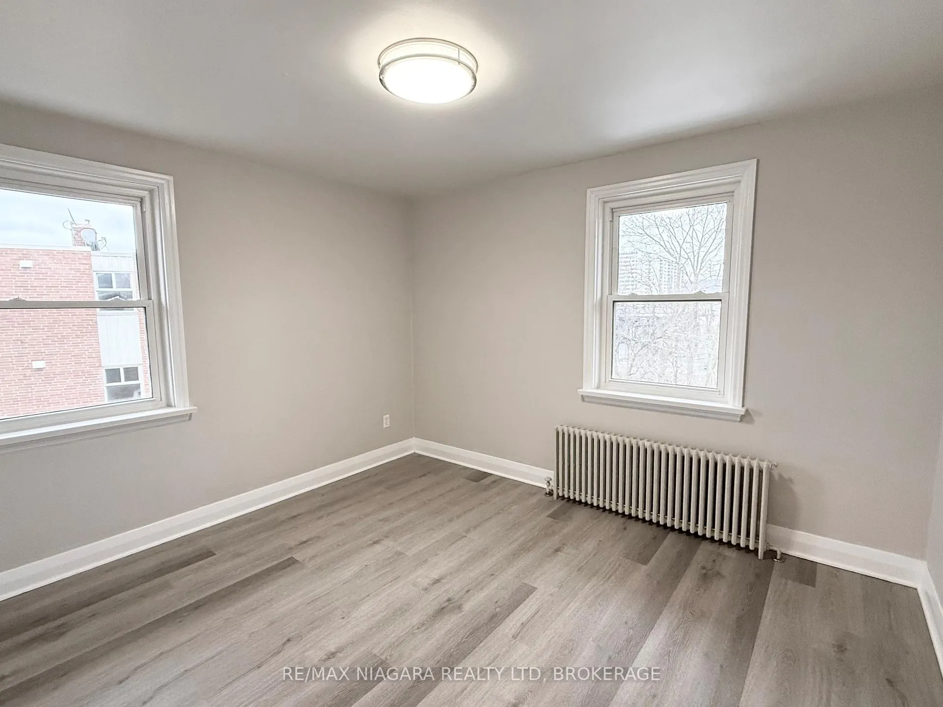 Photo 24 of Unit 1, 9 Riverview Boulevard, St. Catharines, Glendale/Glenridge — HOMEH