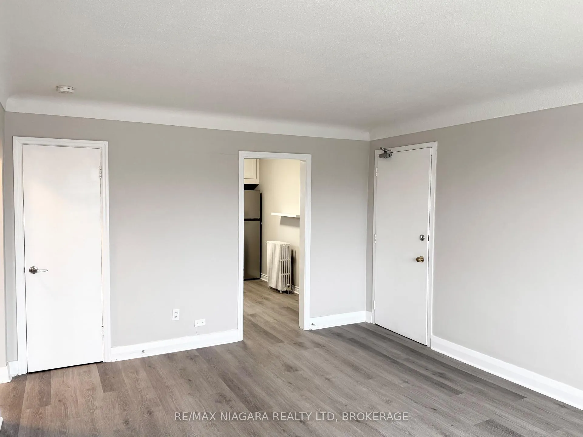 Photo 34 of Unit 1, 9 Riverview Boulevard, St. Catharines, Glendale/Glenridge — HOMEH