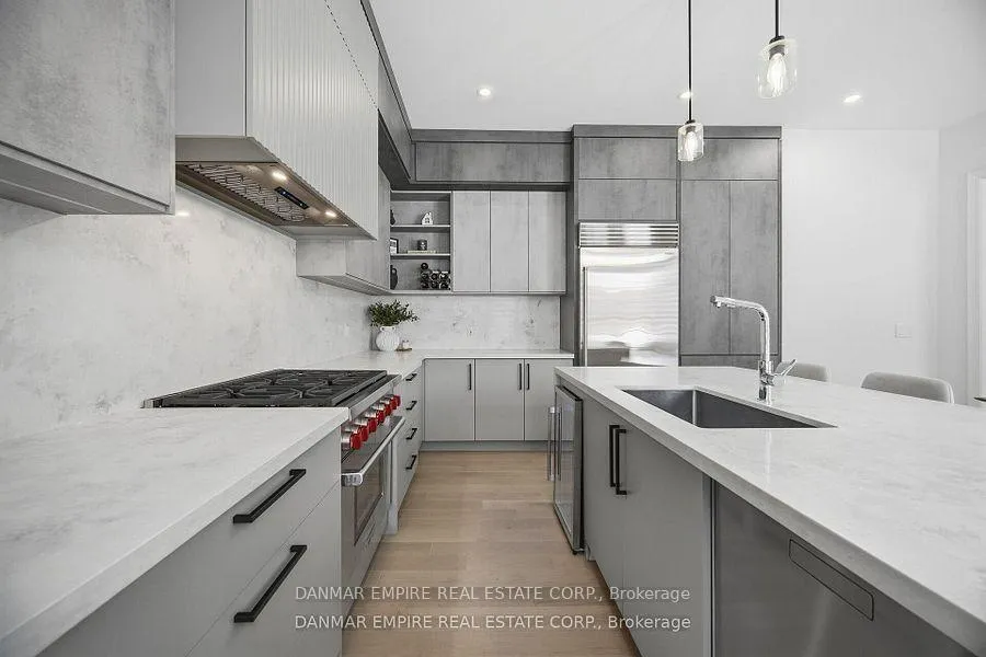 Photo 17 of 14 Woodgate Pines Drive, Vaughan, Kleinburg — HOMEH