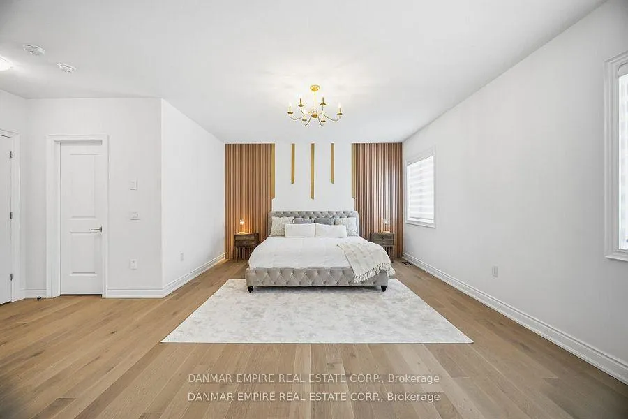 Photo 23 of 14 Woodgate Pines Drive, Vaughan, Kleinburg — HOMEH