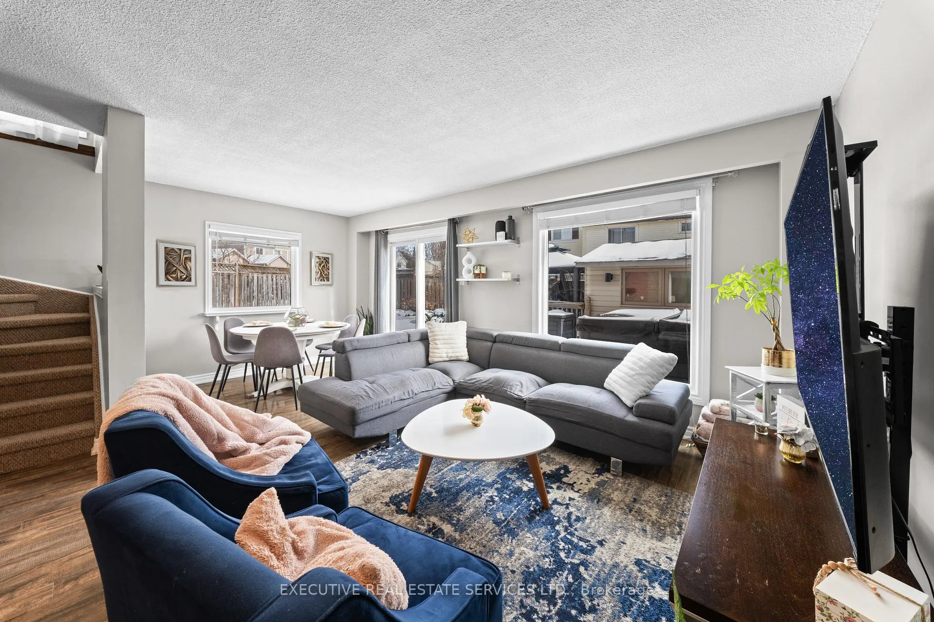 Photo 17 of 29 Sparklett Crescent, Brampton, Heart Lake East — HOMEH