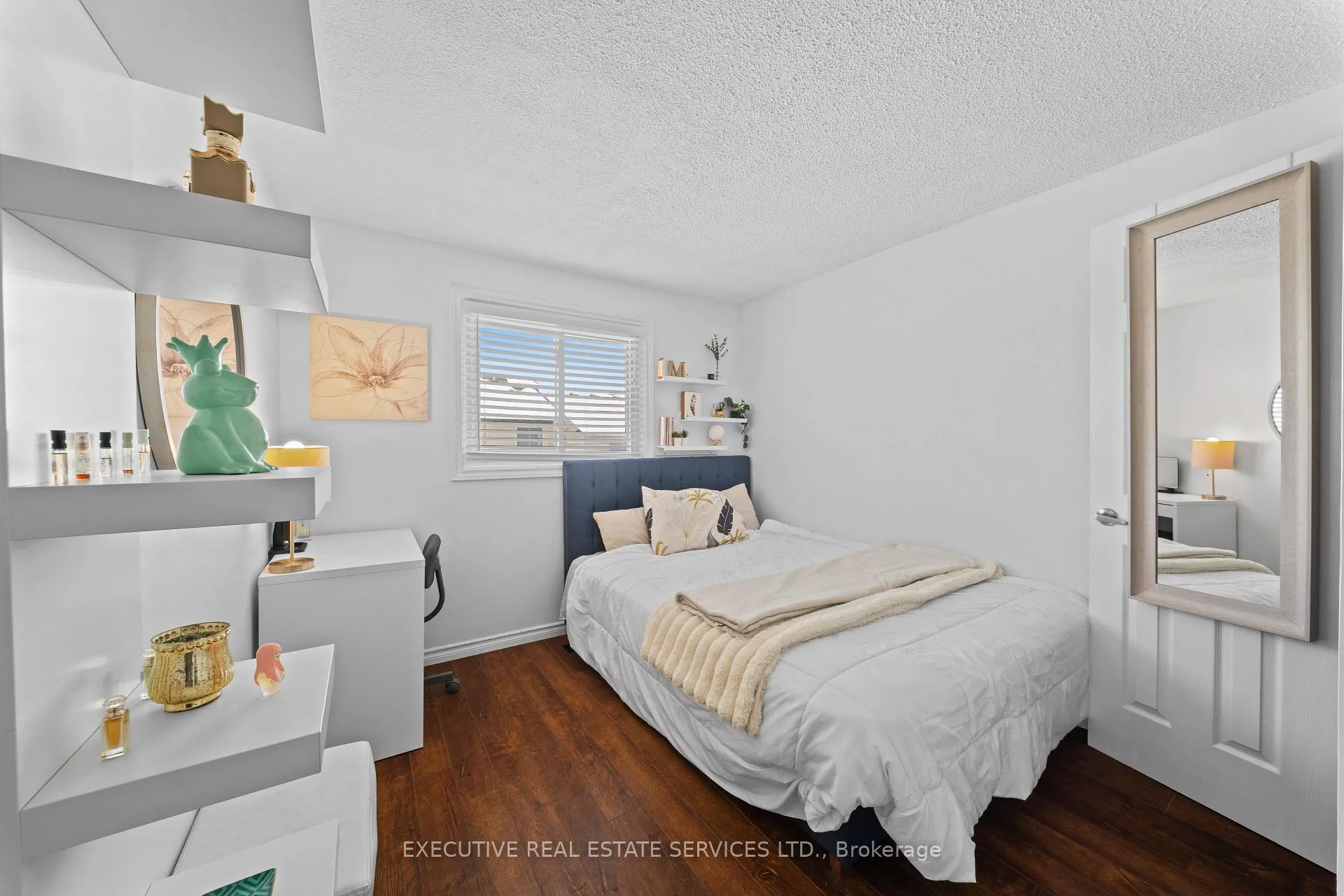 Photo 29 of 29 Sparklett Crescent, Brampton, Heart Lake East — HOMEH