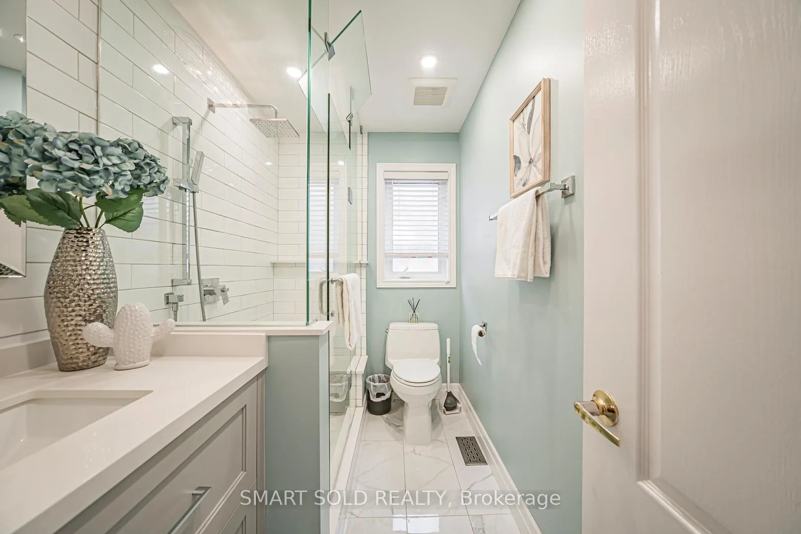 Photo 27 of 16 Gauguin Avenue, Vaughan, Patterson — HOMEH