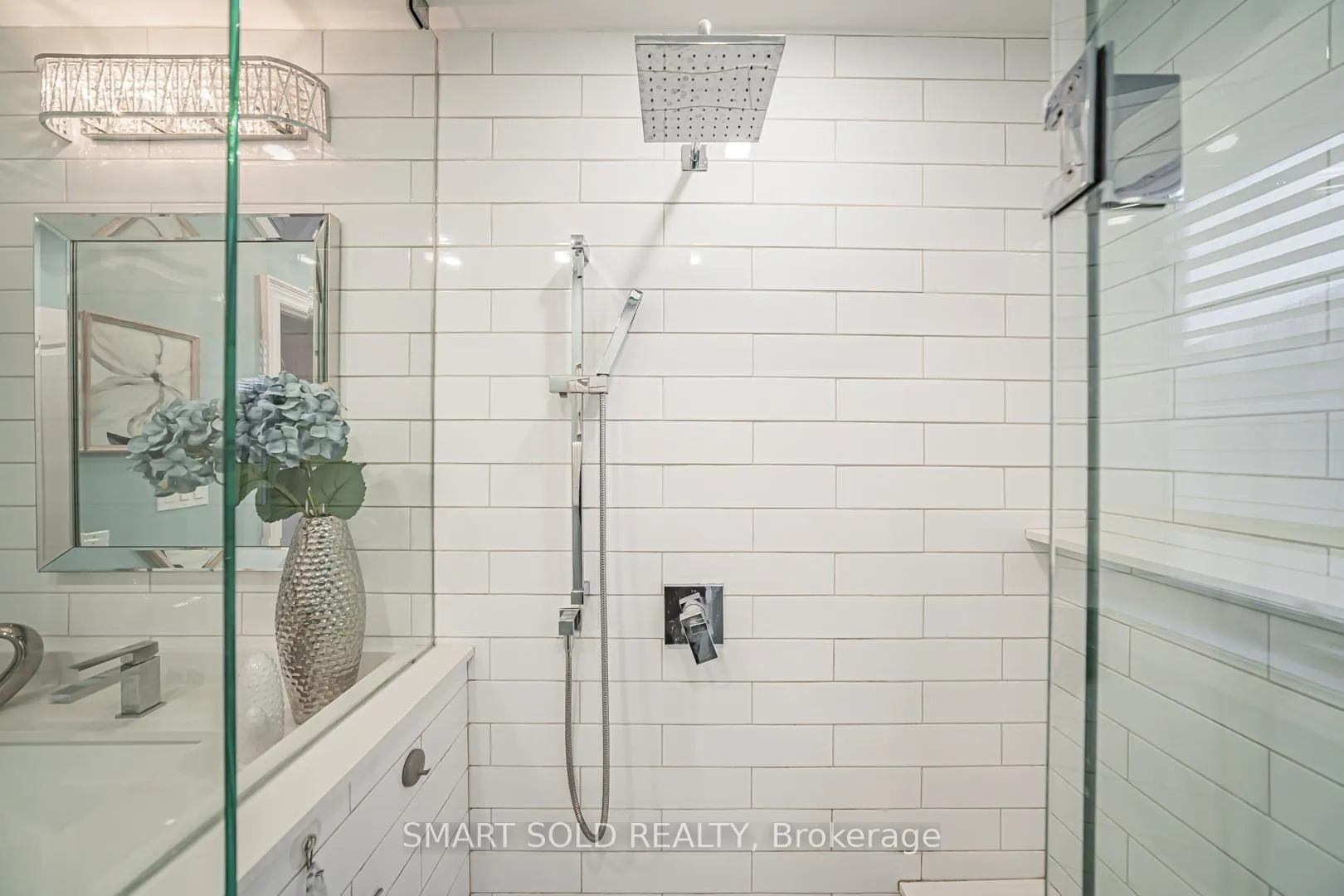 Photo 29 of 16 Gauguin Avenue, Vaughan, Patterson — HOMEH