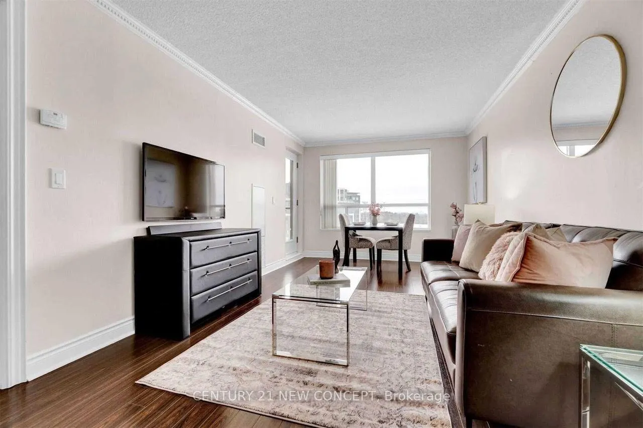 Photo 7 of Unit 1007, 39 Galleria Parkway, Markham, Commerce Valley — HOMEH