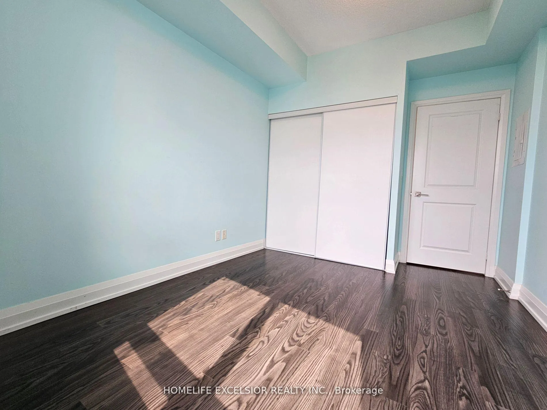 Photo 18 of Unit 2027, 7161 Yonge Street, Markham, Grandview — HOMEH