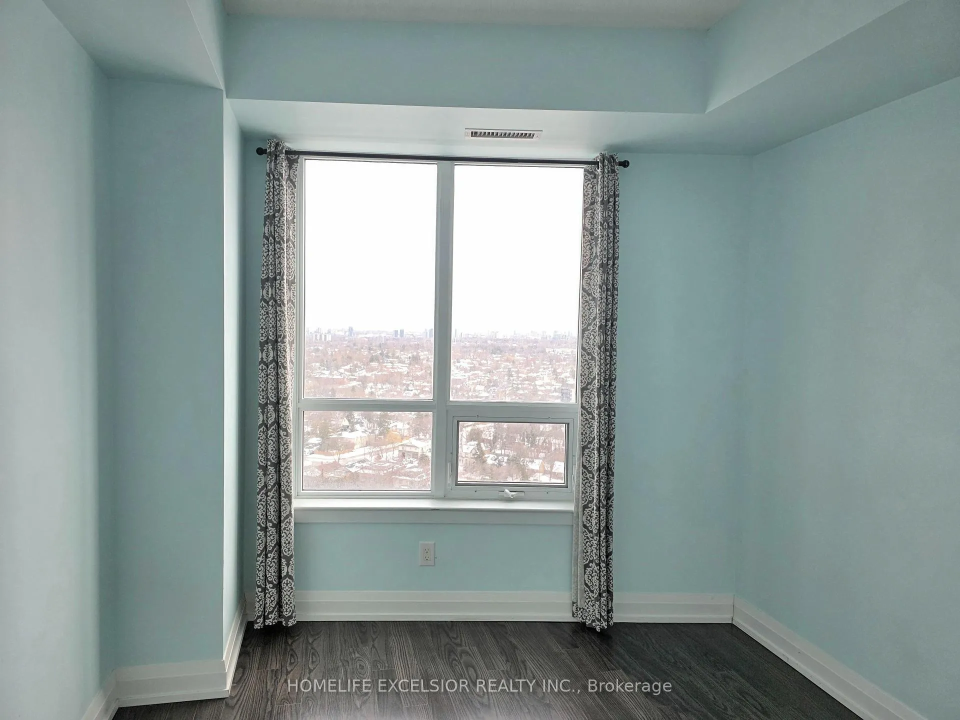 Photo 20 of Unit 2027, 7161 Yonge Street, Markham, Grandview — HOMEH