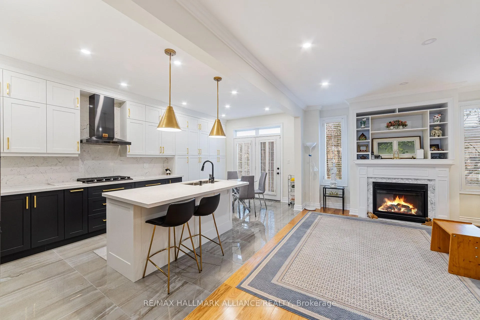 Photo 6 of 28 Preakness Drive, North York, Banbury-Don Mills — HOMEH