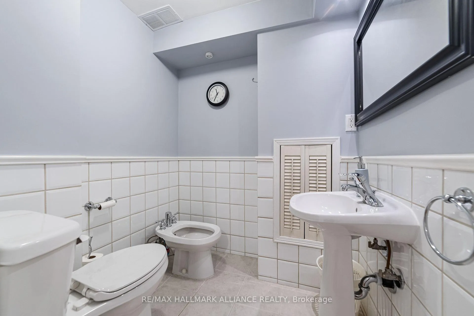 Photo 26 of 28 Preakness Drive, North York, Banbury-Don Mills — HOMEH