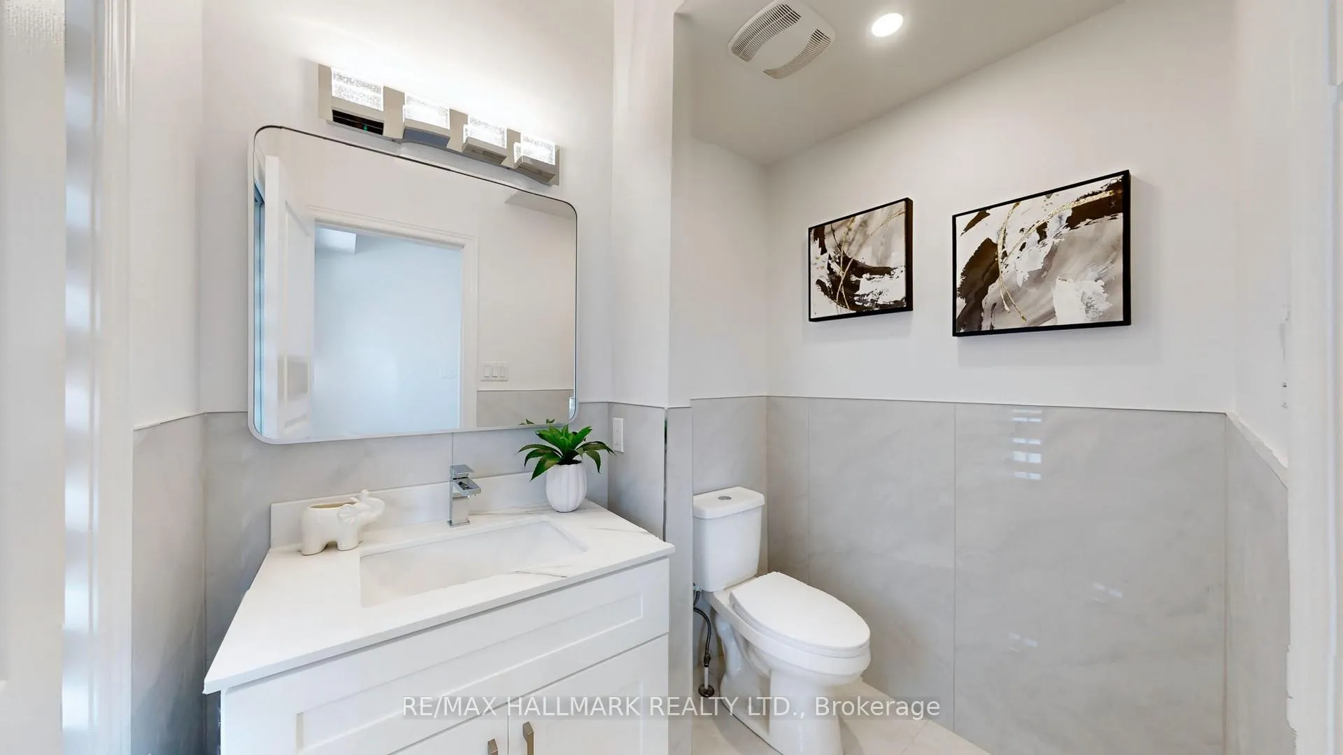 Photo 5 of 22 Bostock Drive, Georgina, Keswick South — HOMEH