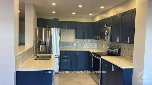 Photo 5 of 13 Barnstone Drive, Ottawa, Barrhaven East — HOMEH