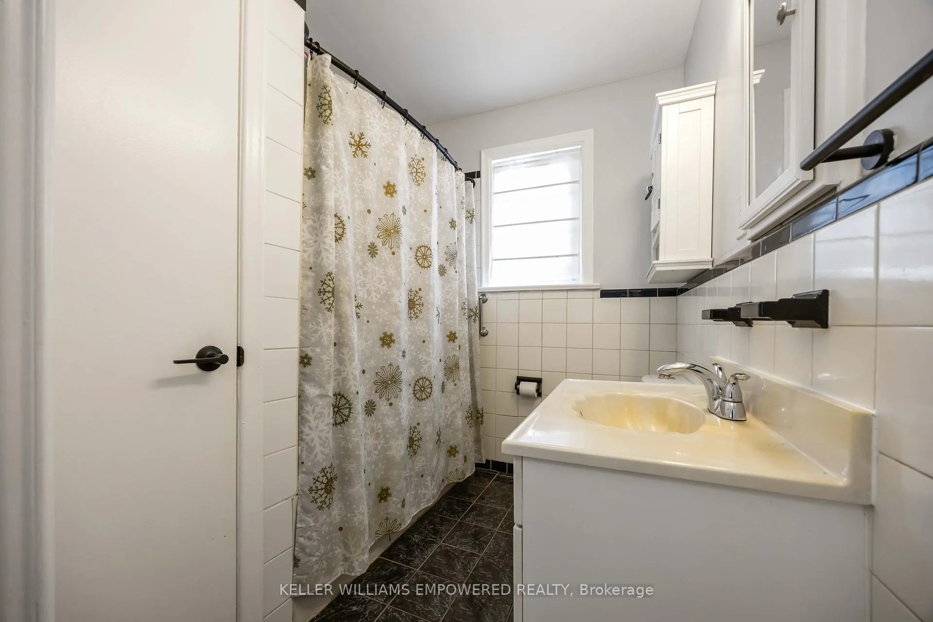 Photo 30 of 8 Porter Avenue, Toronto, Rockcliffe-Smythe — HOMEH