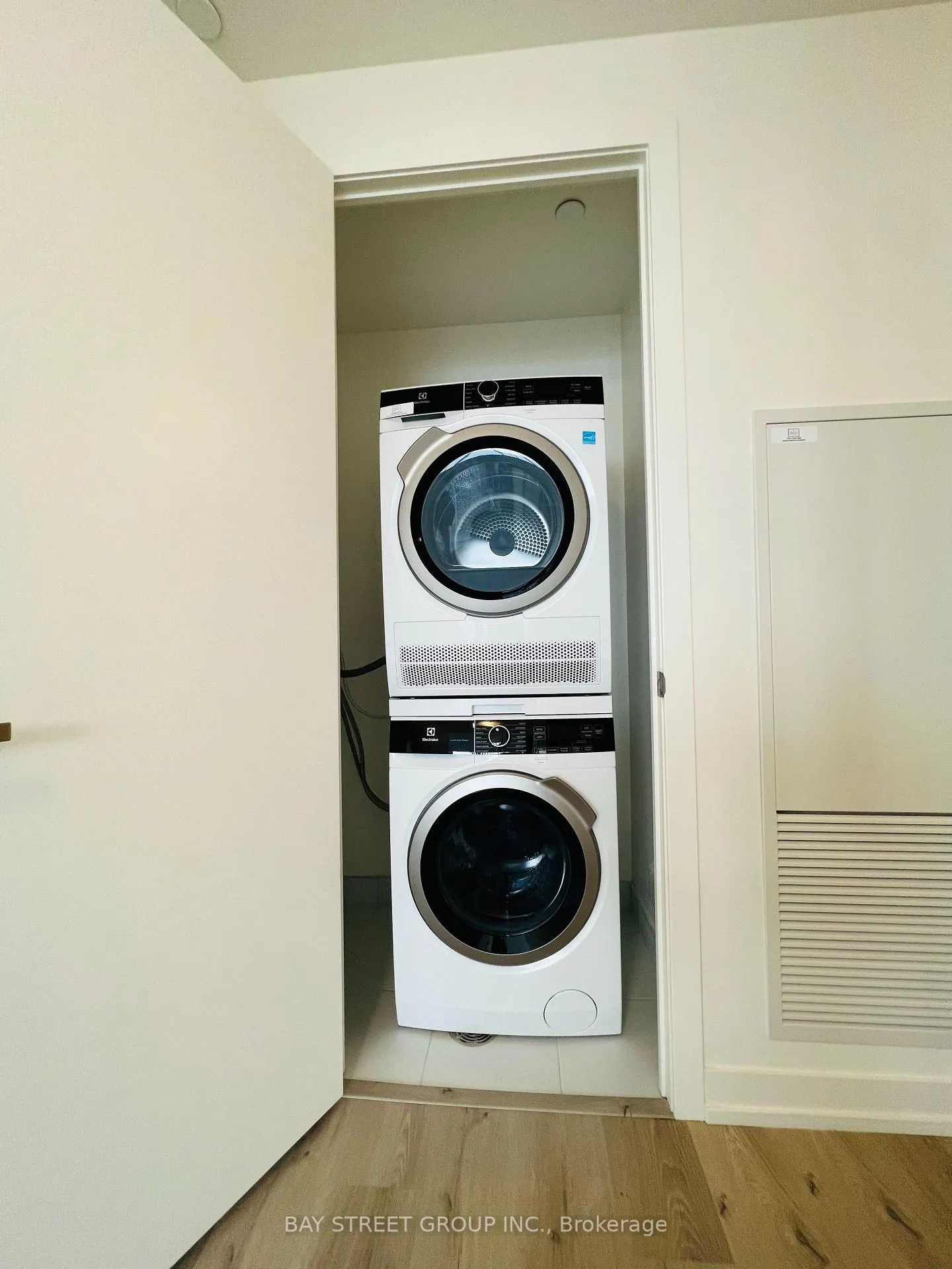 Photo 14 of Unit 5206, 138 Downes Street, Toronto, Waterfront Communities — HOMEH