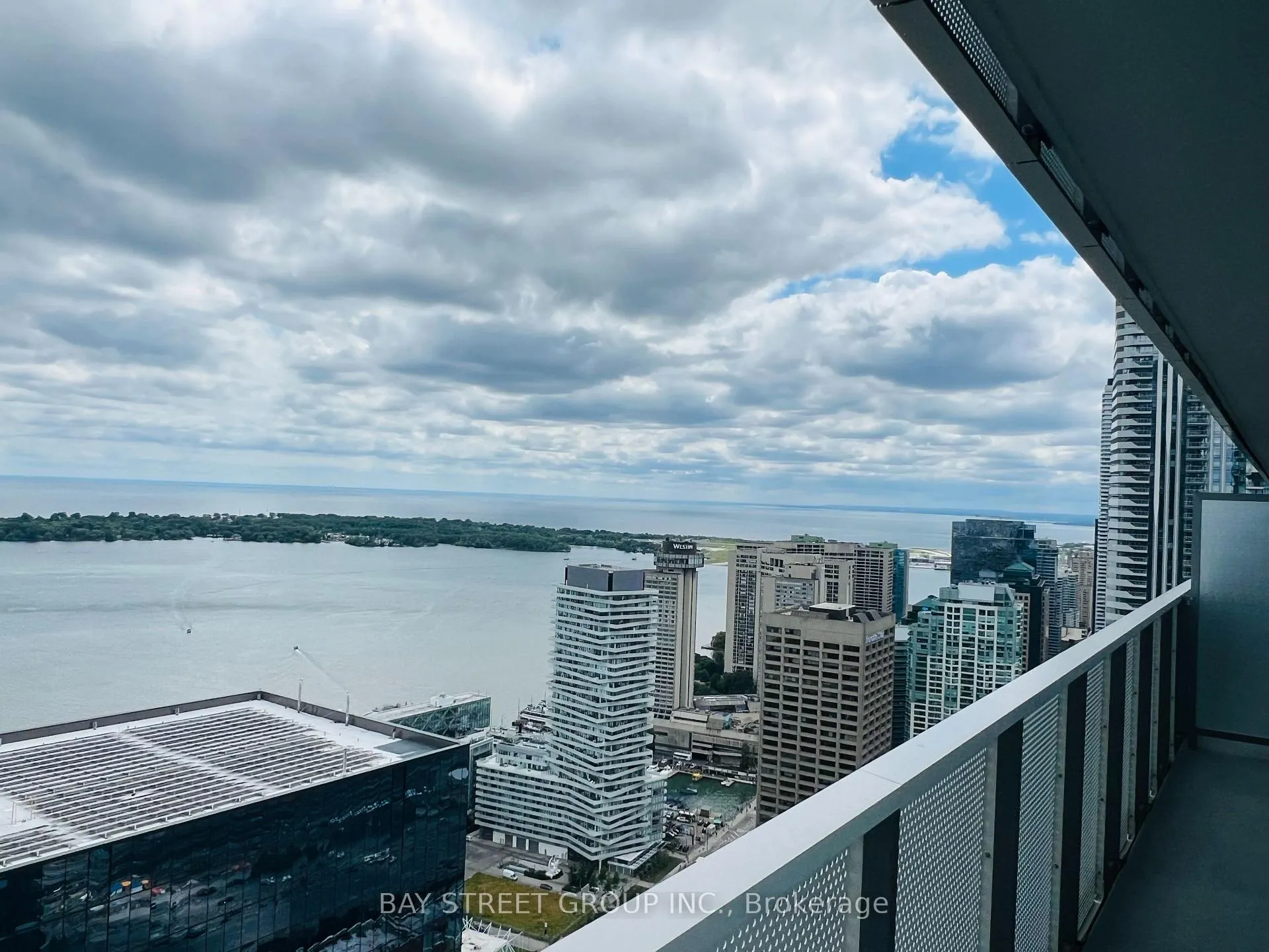 Photo 19 of Unit 5206, 138 Downes Street, Toronto, Waterfront Communities — HOMEH