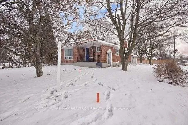 Photo 3 of 1 Napier Street, Barrie, Codrington — HOMEH