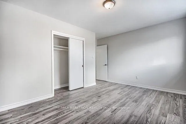 Photo 10 of 1 Napier Street, Barrie, Codrington — HOMEH