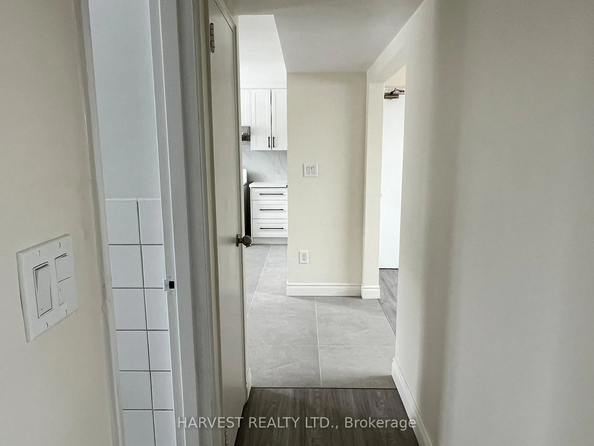 Photo 19 of 337 Frontenac Avenue, Oshawa, Vanier — HOMEH