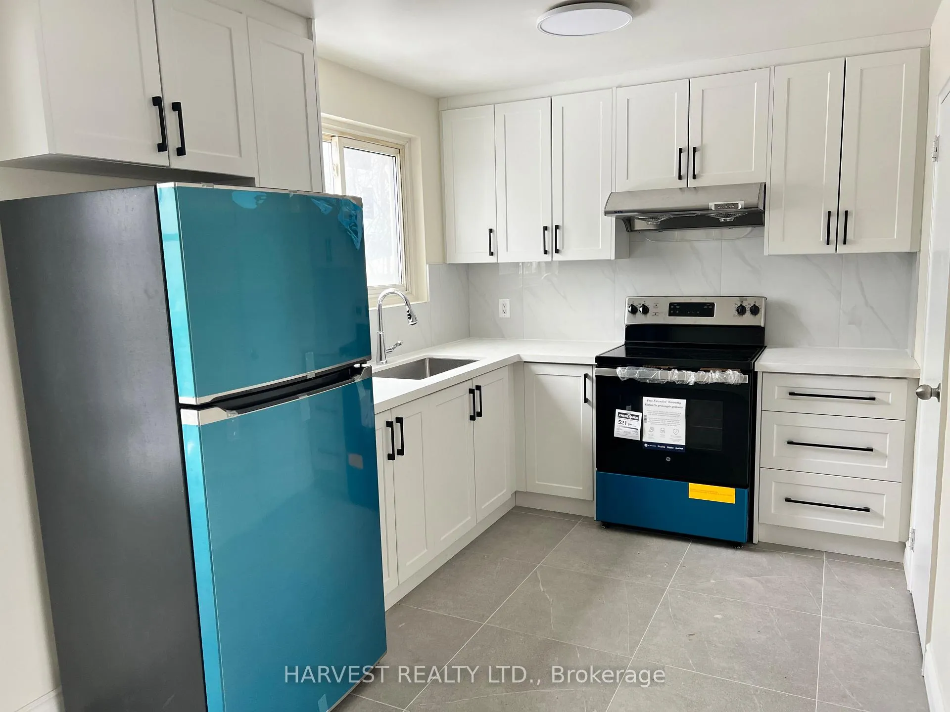Photo 21 of 337 Frontenac Avenue, Oshawa, Vanier — HOMEH