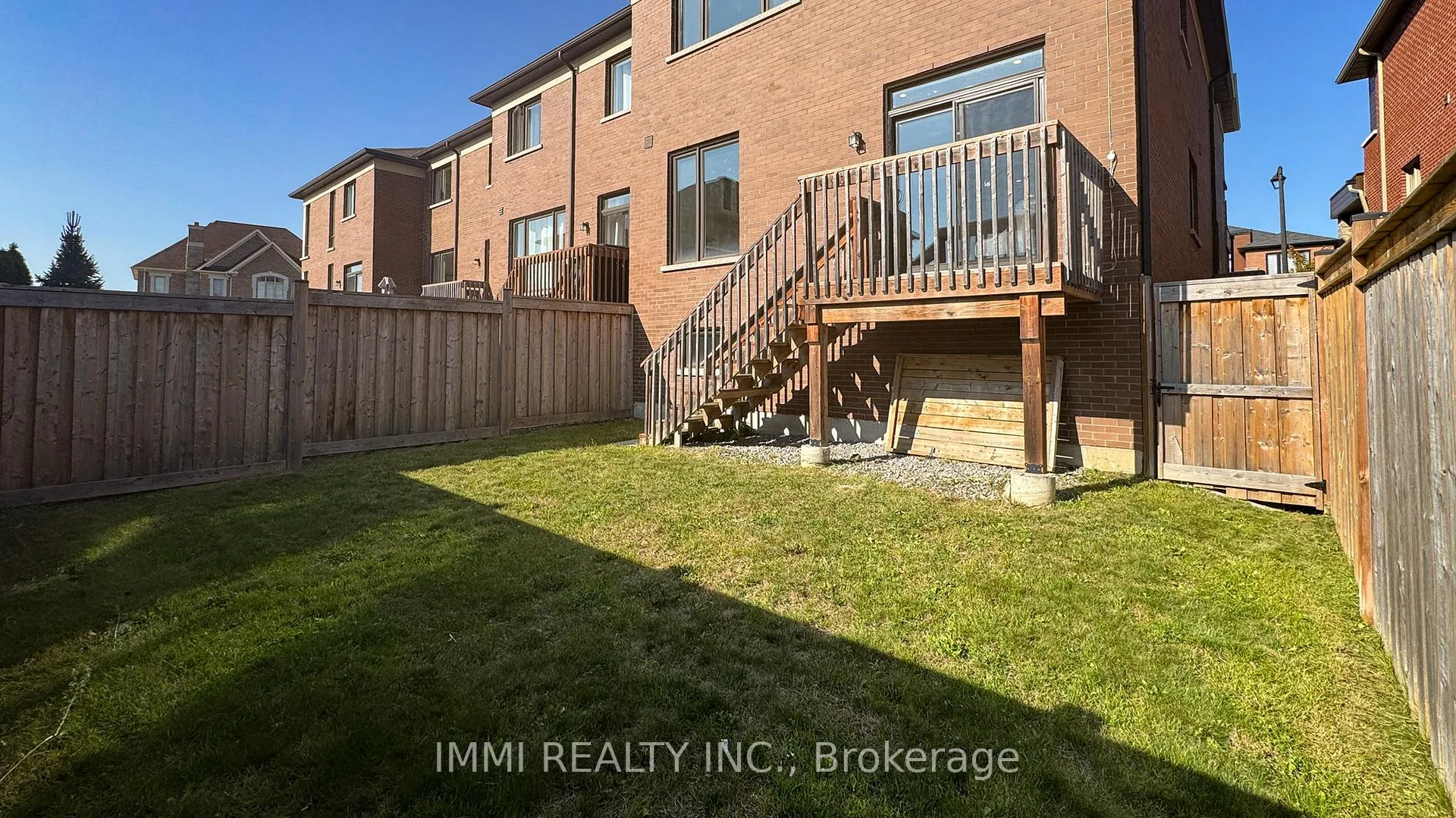 Photo 27 of 12 Badgerow Way, Aurora, Rural Aurora — HOMEH