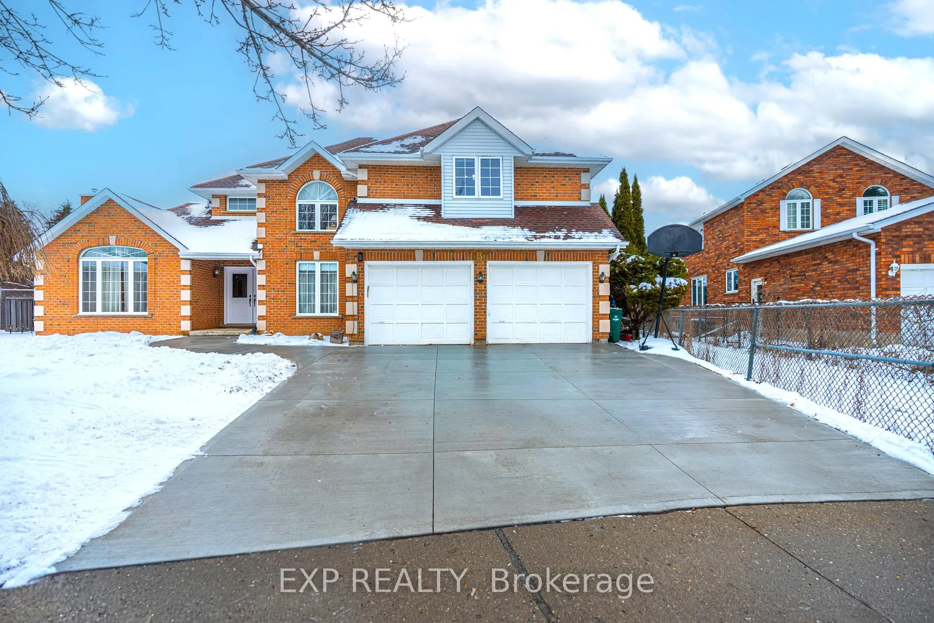 Photo 1 of 637 Deer Run Drive, Waterloo — HOMEH
