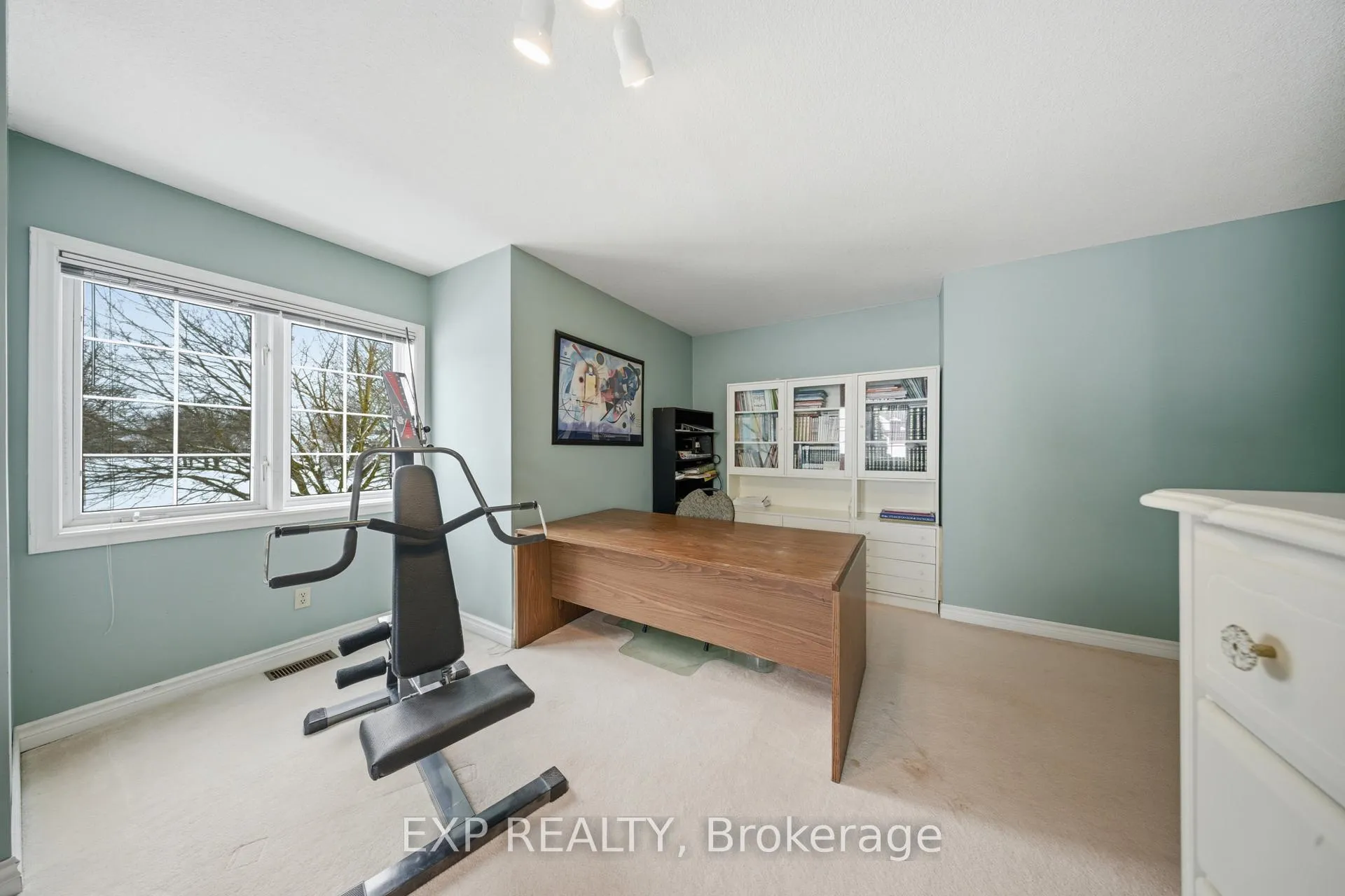 Photo 38 of 637 Deer Run Drive, Waterloo — HOMEH