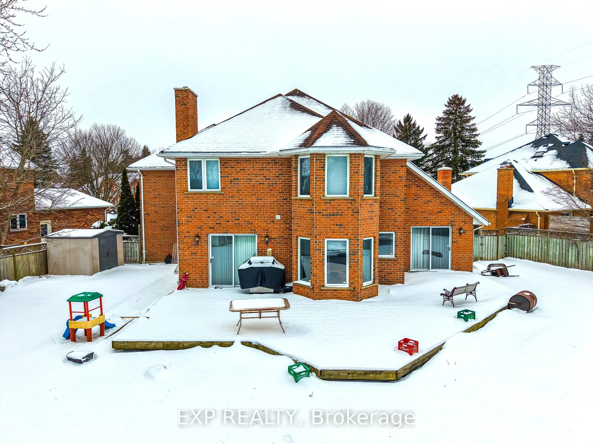 Photo 48 of 637 Deer Run Drive, Waterloo — HOMEH